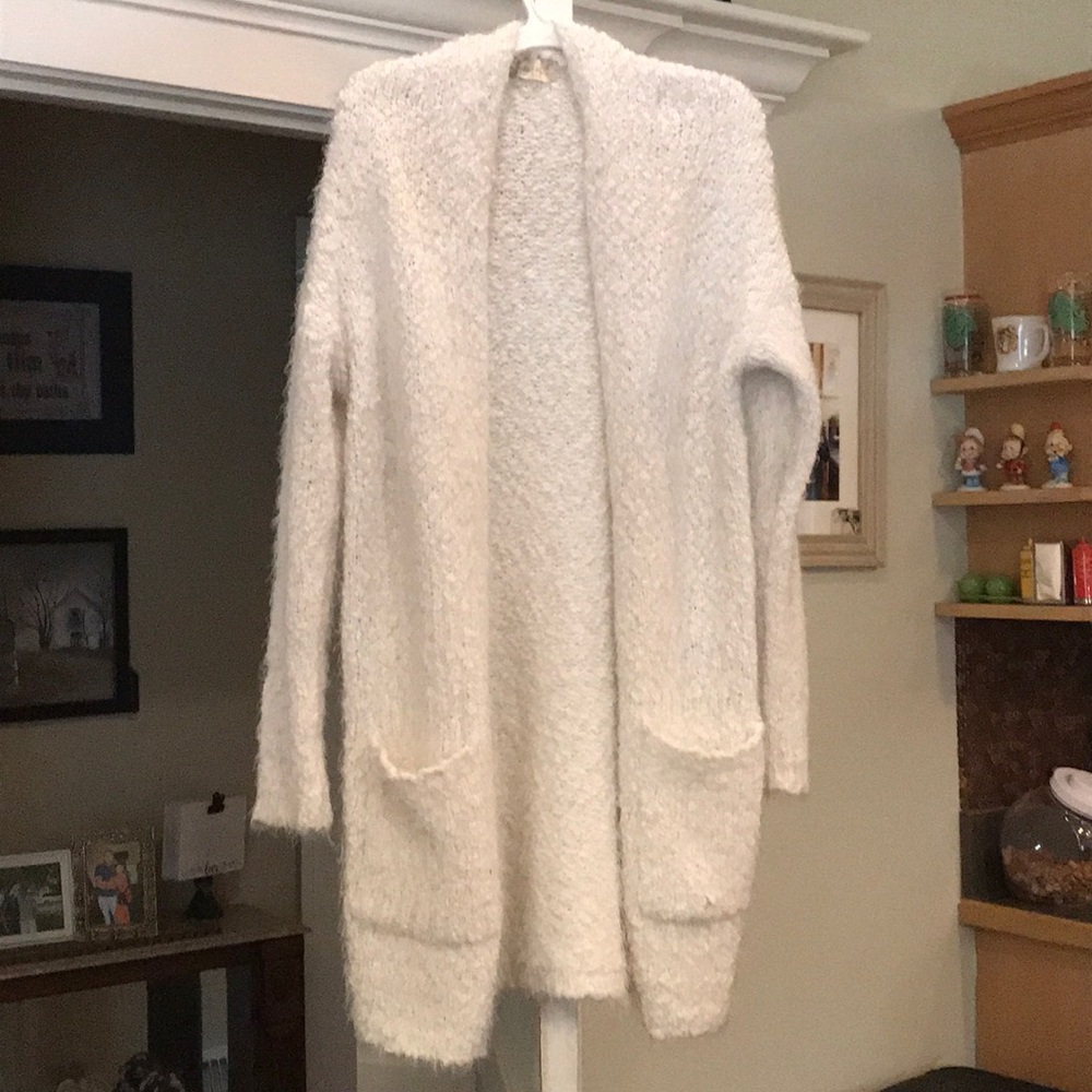 Long eyelash cardigan